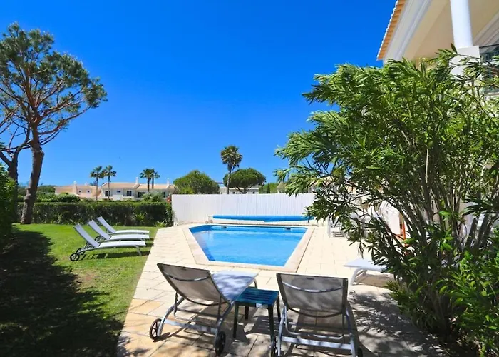 Spacious Vilamoura 4 Bedrooms Amendoeira Table Tennis *