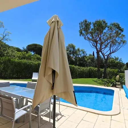 Spacious Vilamoura 4 Bedrooms Amendoeira Table Tennis Great Pool Area Villa